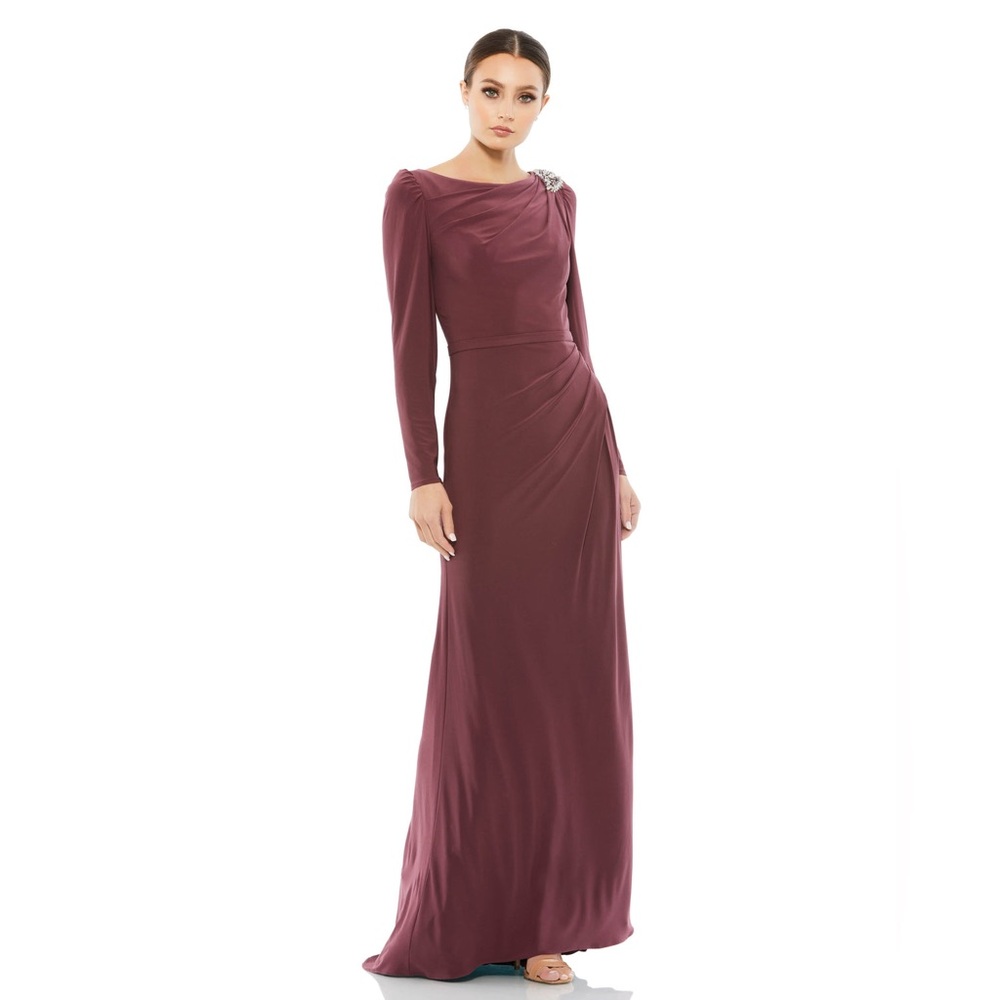 MAC DUGGAL evening gown